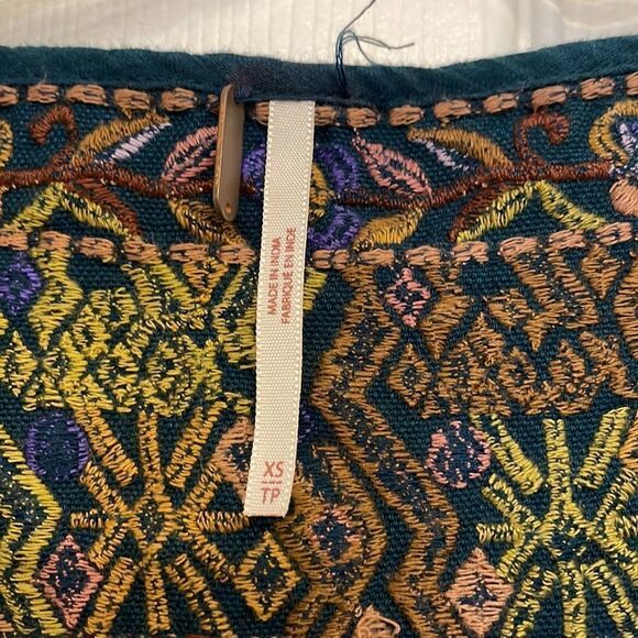 Free People Embroidered Lohri Crop Top - Picture 6 of 11